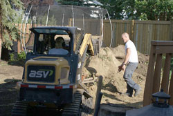 Backyard Makeover 03 thumb